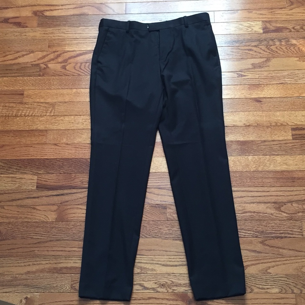 Mens H&M Black Suit Pants Size 34R - Picture 2 of 3